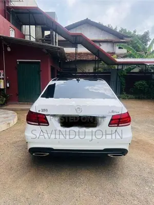 Mercedes Benz E300 2015