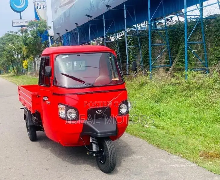 Mahindra Alfa Load Career 2026