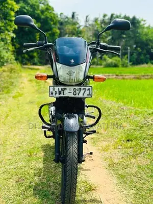 Bajaj Platina 125 2011