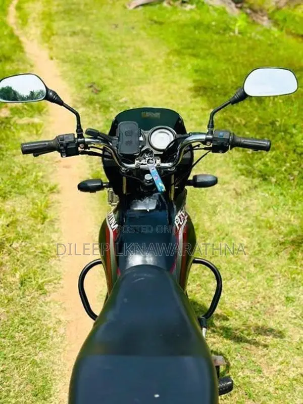 Bajaj Platina 125 2011