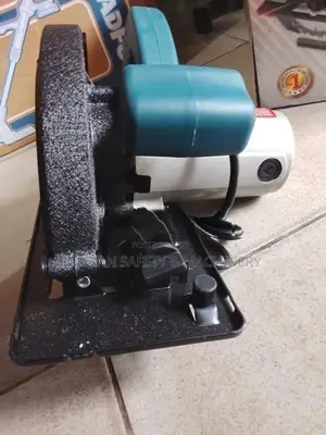 MEN Brand 1300W Circular Saw – HERMAN PT 0602