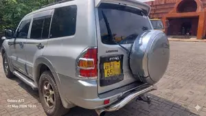 Mitsubishi Montero 2002