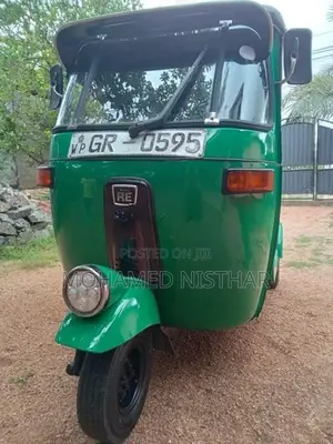 Bajaj RE 2002