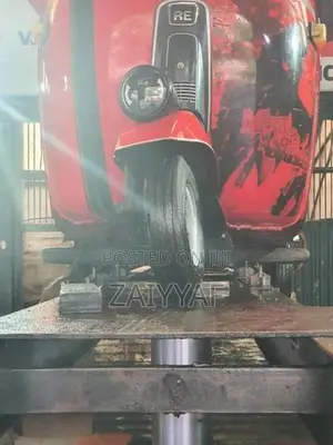 Bajaj RE 1995