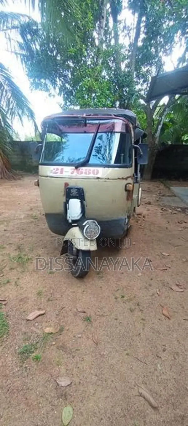 Bajaj RE 21 1990
