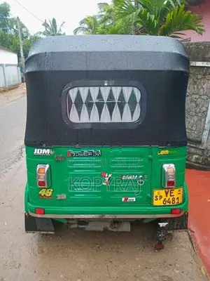 Bajaj RE 2009 2010