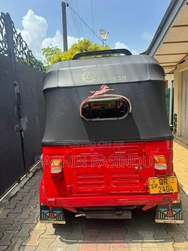 Bajaj RE 2008