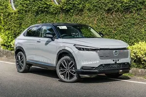 Honda Vezel Z-Play MOON-ROOF 2026