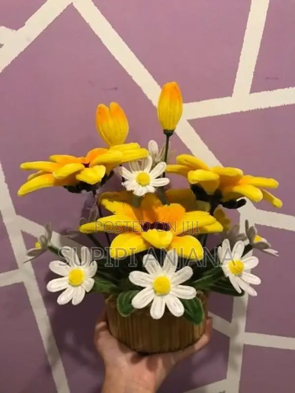 Handmade Pipe Cleaner Sunflower Pot