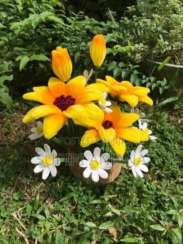 Handmade Pipe Cleaner Sunflower Pot