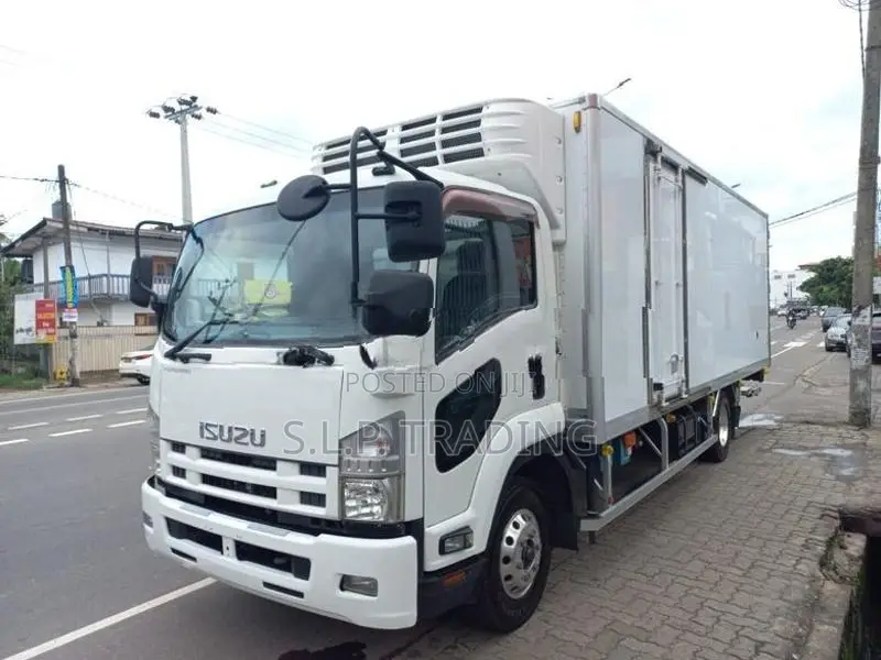 Isuzu Forward MANUAL MIN 30 PLUGIN 2017