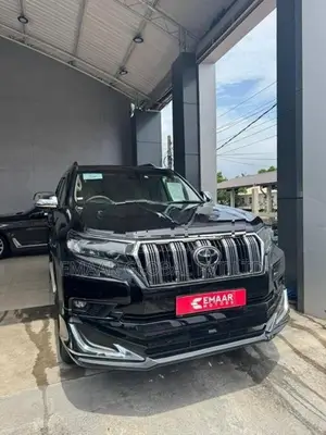 Toyota Land Cruiser Prado 150 2023