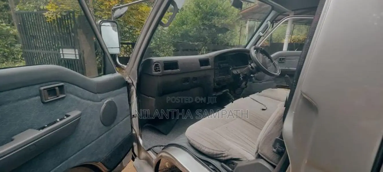 Nissan Caravan GL-L 1996