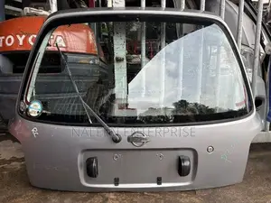 Nissan March K11 Dicky Door