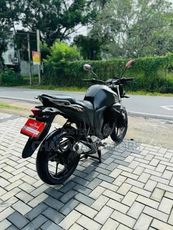 Yamaha FZs V2 2021
