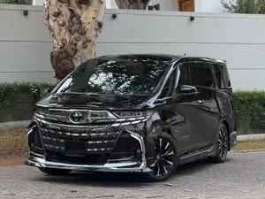 Toyota Alphard Executive lounge 2025