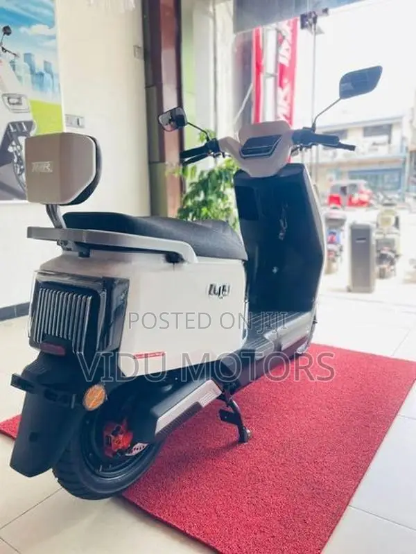 TMR S18 E- Bike 2026