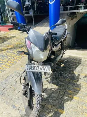Bajaj Discover 125 2015