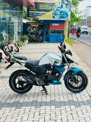 Yamaha FZs V2 2015