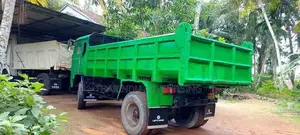 Ashok Leyland Comet 2005