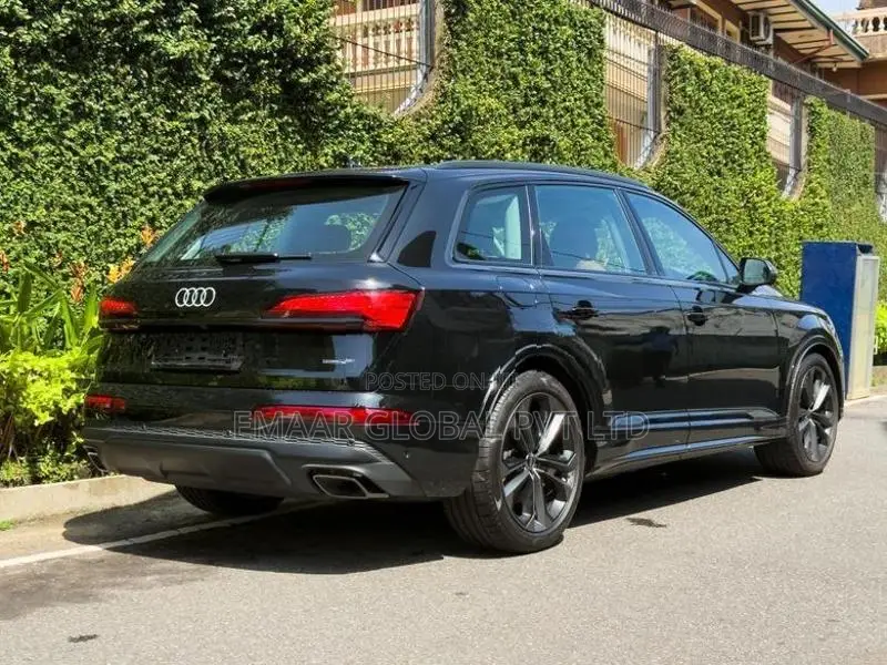 Audi Q7 2025