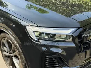 Audi Q7 2025