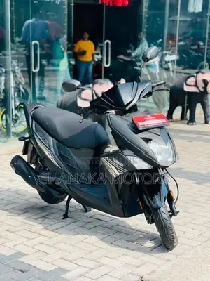 Yamaha Ray ZR 2018