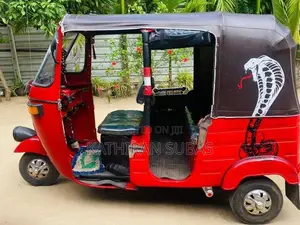 Bajaj RE 2003