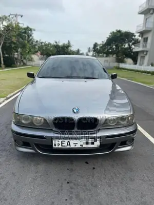 BMW 523i E39 1996