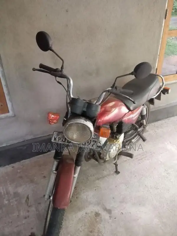 Yamaha Crux 2004