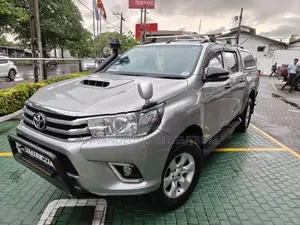 Toyota Hilux 2016