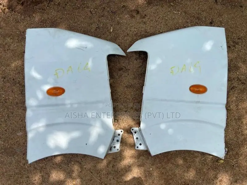 Suzuki Every (DA64) LH/RH Fender