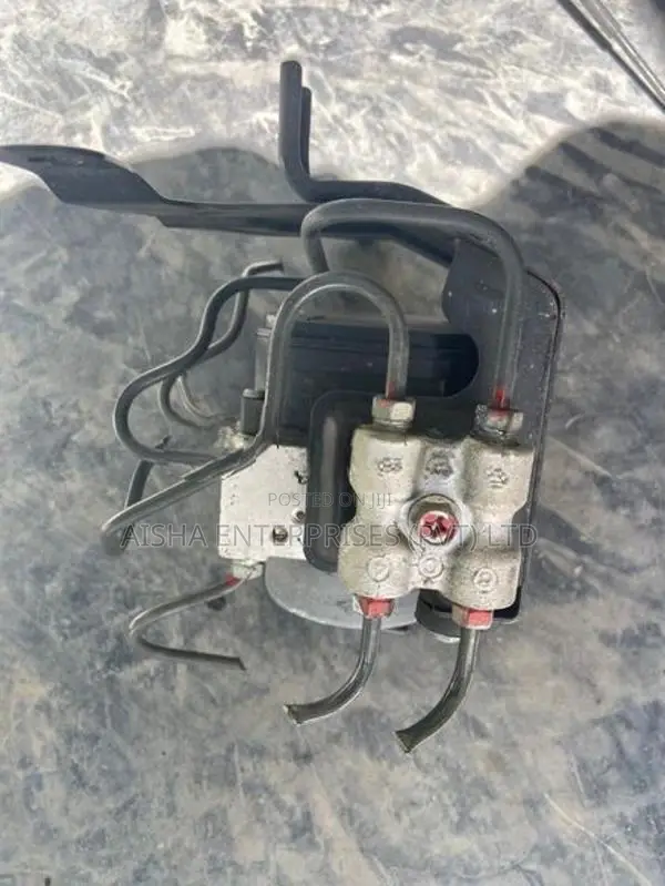Suzuki Every Da17 ABS Unit