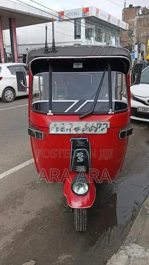 Bajaj RE 2007