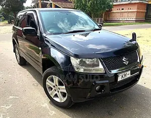 Suzuki Escudo 2011