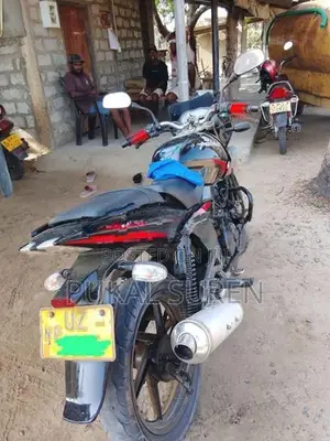 Bajaj Pulsar 180 2011