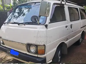 Toyota Hiace LH20 1985