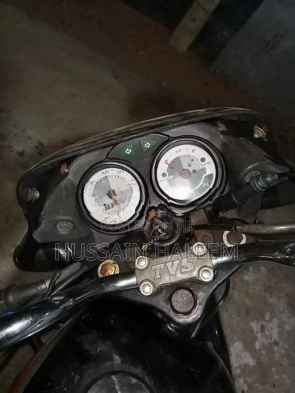TVS Victor GX 2004