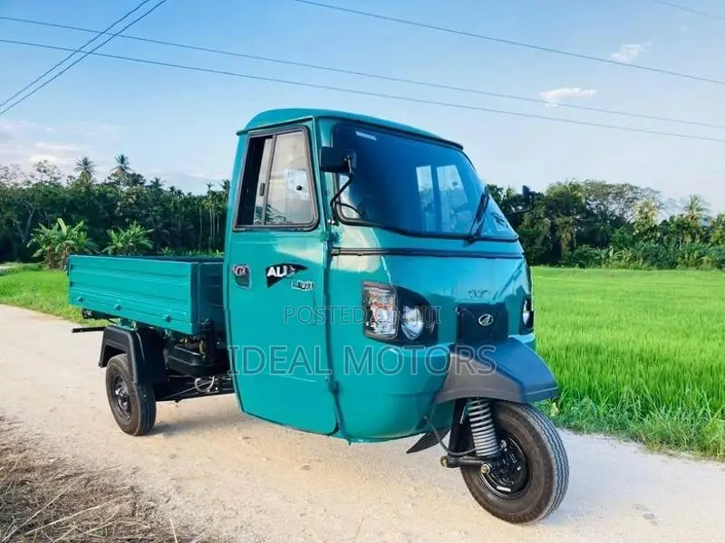 Mahindra Alfa Load Career 2026