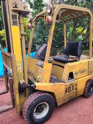 Forklift