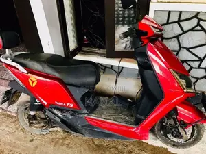 Yadea T5 2025