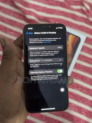 Apple iPhone XS 256GB (Used)