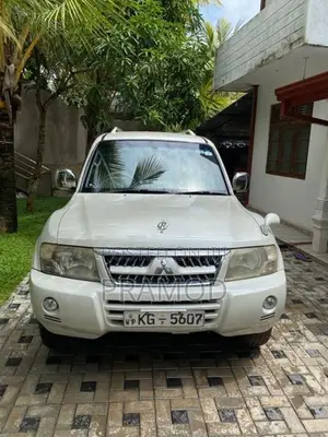 Mitsubishi Montero 2007