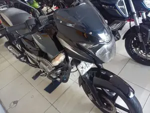 Bajaj Pulsar 150 2015