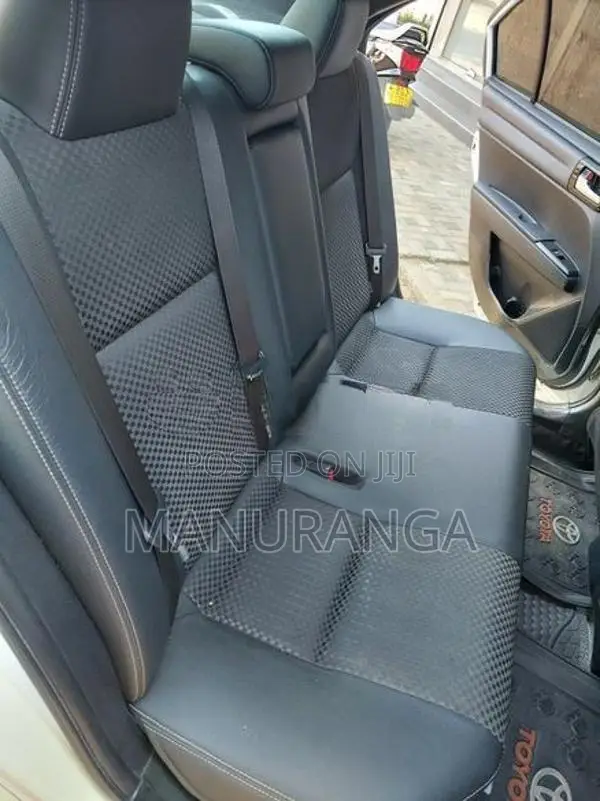 Toyota Axio WXB 2017