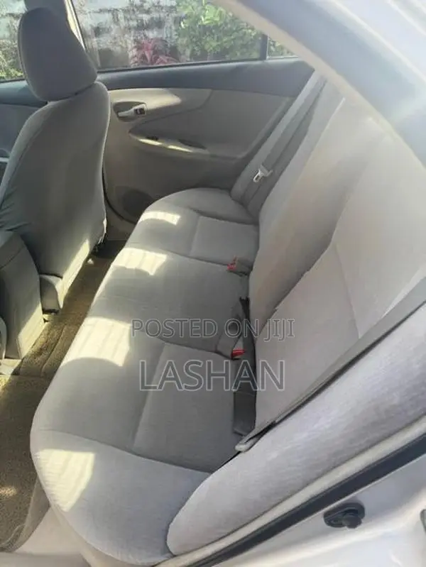 Toyota Axio X Grade 2008