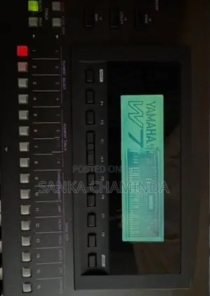 Yamaha W7 Synthesizer 1994