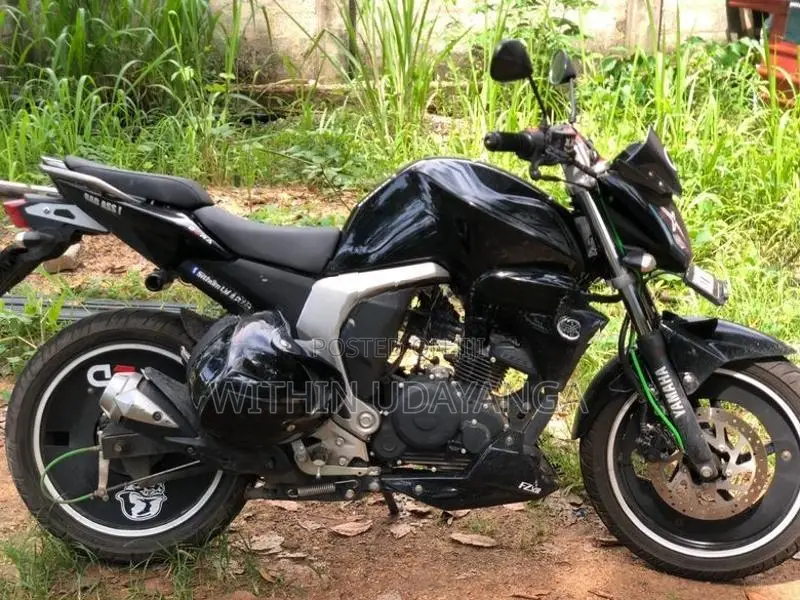 Yamaha FZs V2 2025