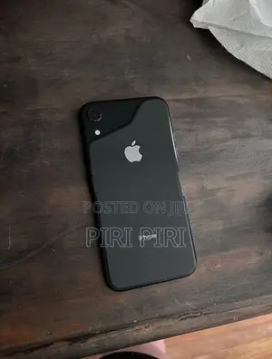 Apple iPhone XR (Used)