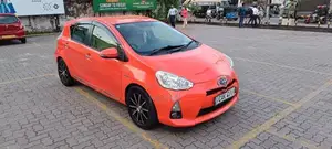 Toyota Aqua 2012